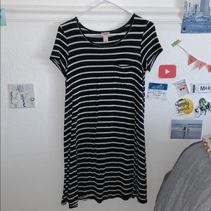 Black and white Flowy Dress